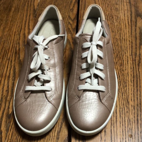 Women’s ECCO sneakers - Picture 2 of 4